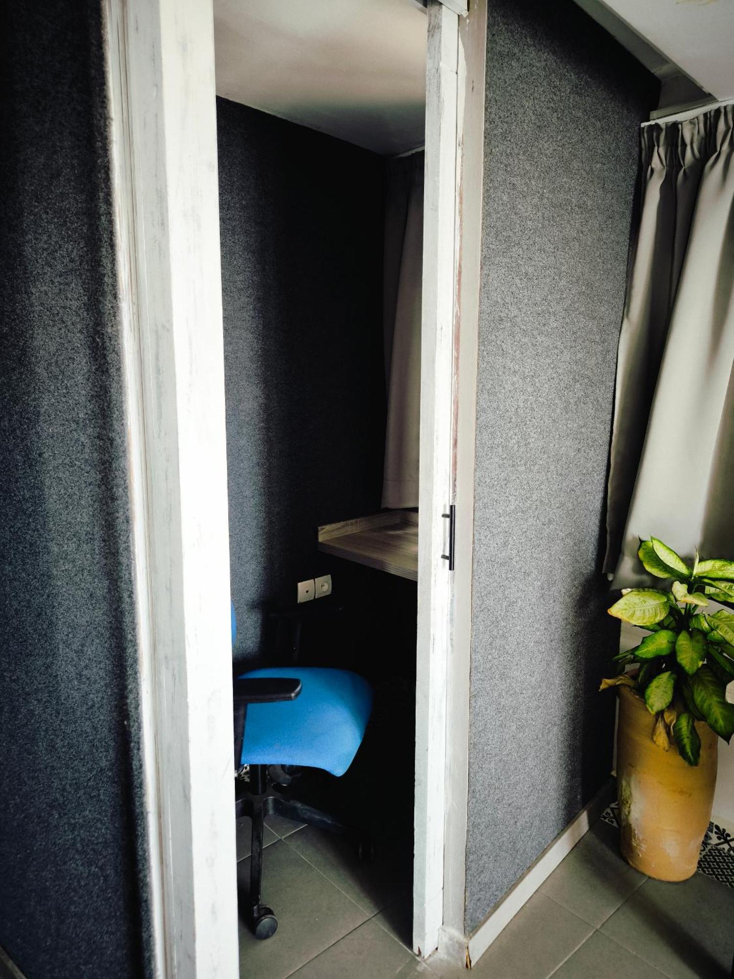 Bigblue Surf Hostel & Coworking Space - Taghazout (Adults Only) Azazoul Exterior photo